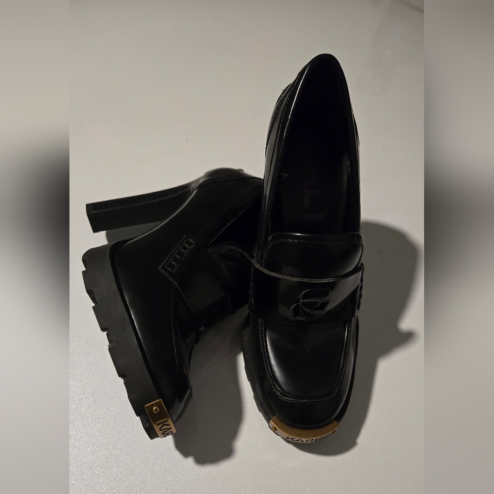 Karl Lagerfeld Paris Virna black oxford patent leather heels size 7